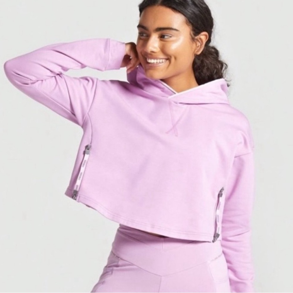 NWT Gymshark Pink Cropped Boxy Hoodie Long Sleeve